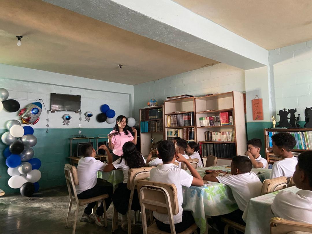 María J. Dugarte tweet media