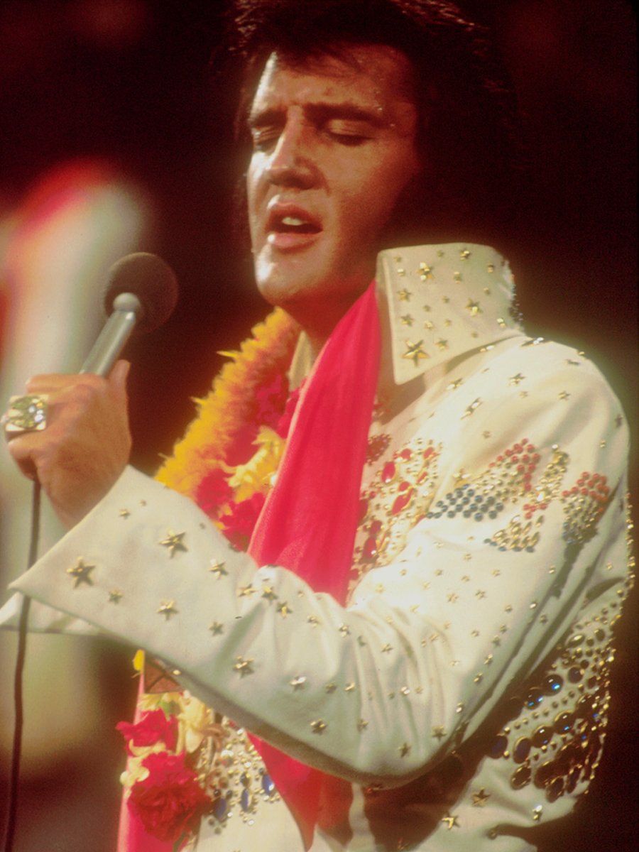 ElvisPresley's tweet image. "The life I lead moves very fast."

#ElvisPresley #Legend #Quote #Icon