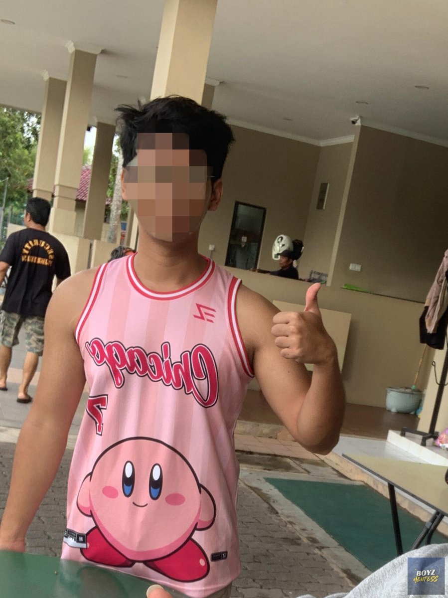 Base: ON 👊🏻 tweet media