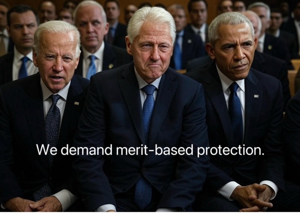 𝔉🅰𝒏 Karoline Leavitt tweet media