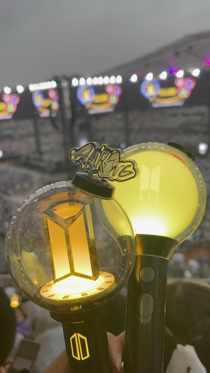 KJTN23's tweet photo. #BTSWORLDTOUR
 #ARIRANGINGOYANG

行って帰って来ました🇰🇷
東京ドームは残念ながら落選だけど韓国のコンサート観れて幸せな気持ちになったしめちゃくちゃ楽しかった💜 https://t.co/8EUm5Q1CPw