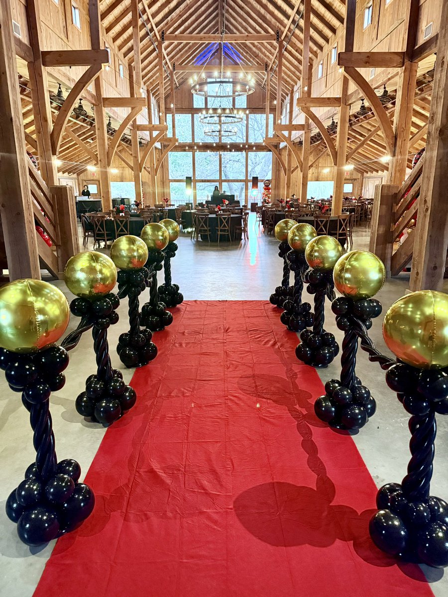 Amy’s Balloon Bouquets & Designs tweet media