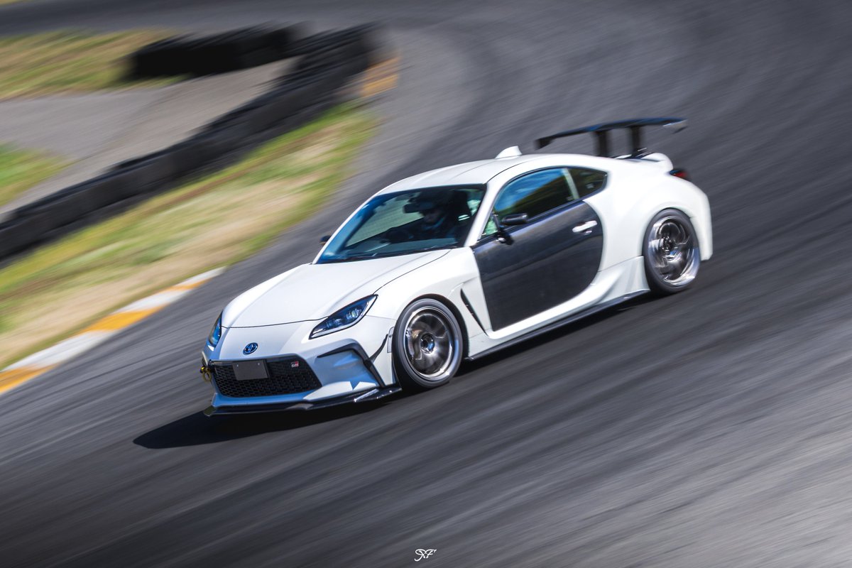 うみねこ tweet media