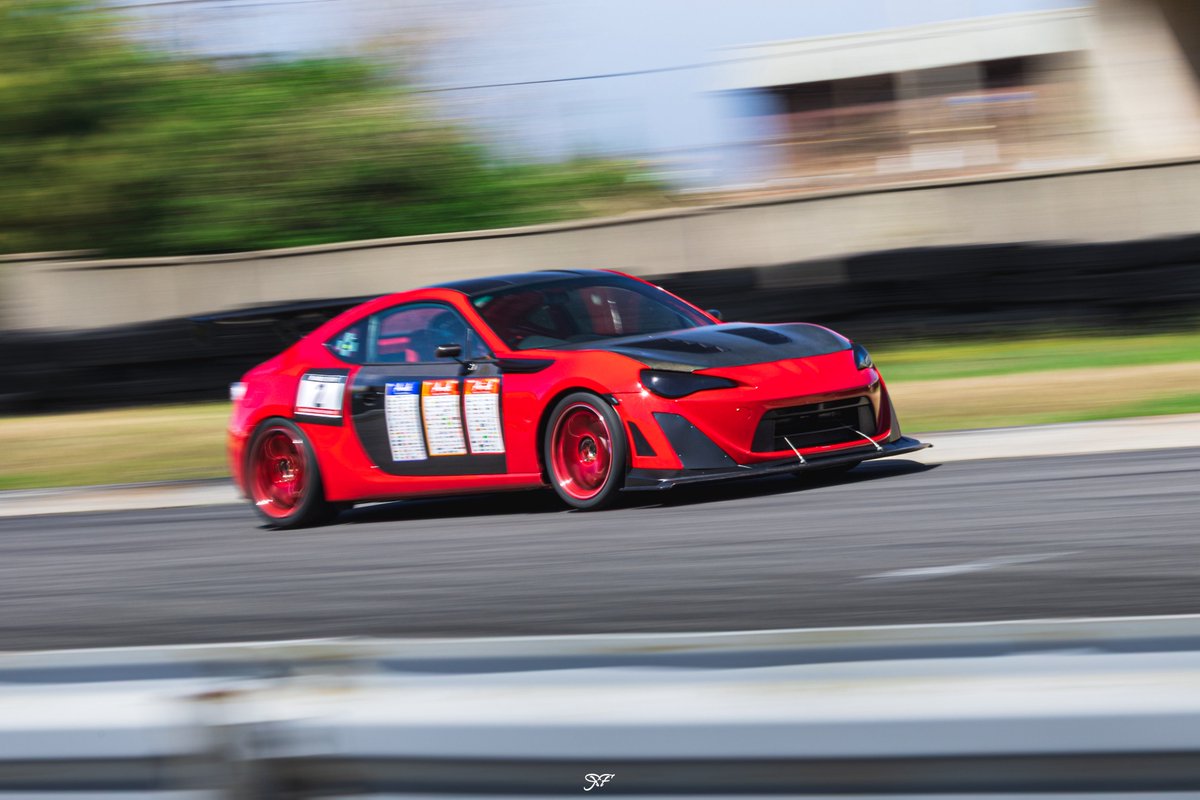 うみねこ tweet media