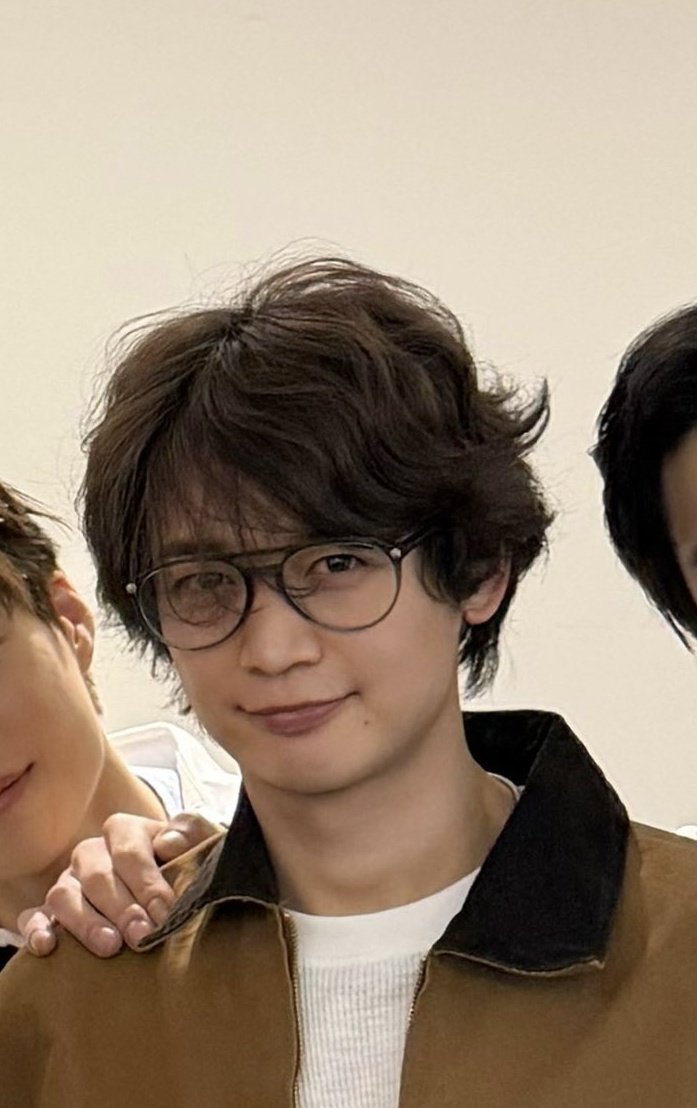 Dee ~ Saw Taeminnn tweet media