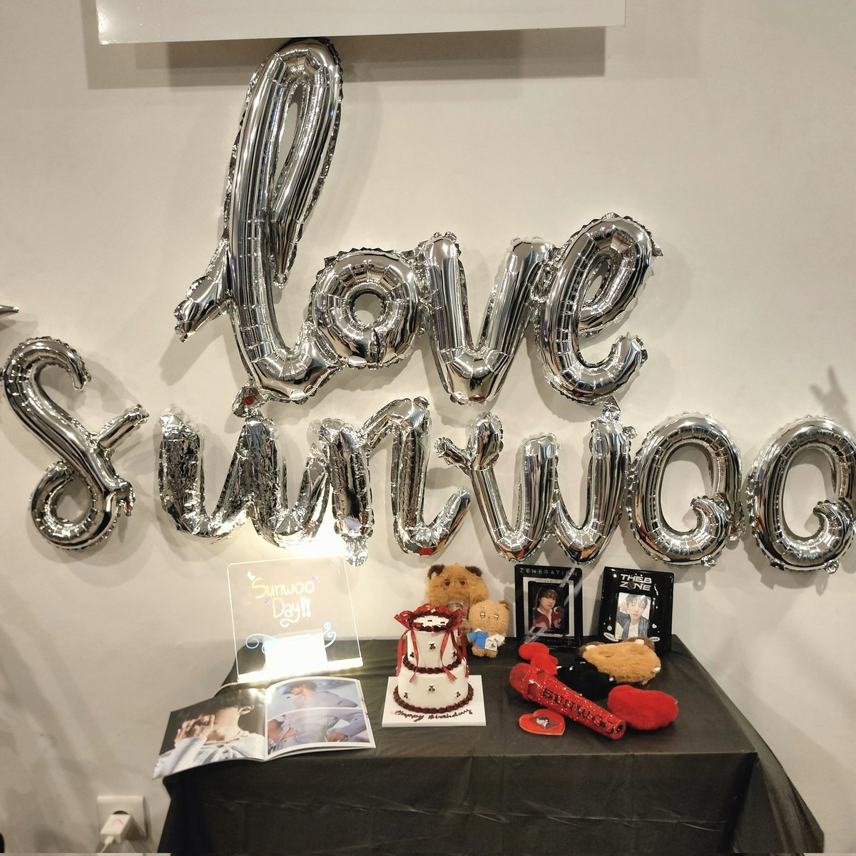 adikbucin's tweet photo. tahun ini ngerayain birthday nonu di idolra langsung🫣😆 

event by @SUNcloudsEnt 

#RhythmOfSunwoo #SW26thPhase https://t.co/AANiI68vPd