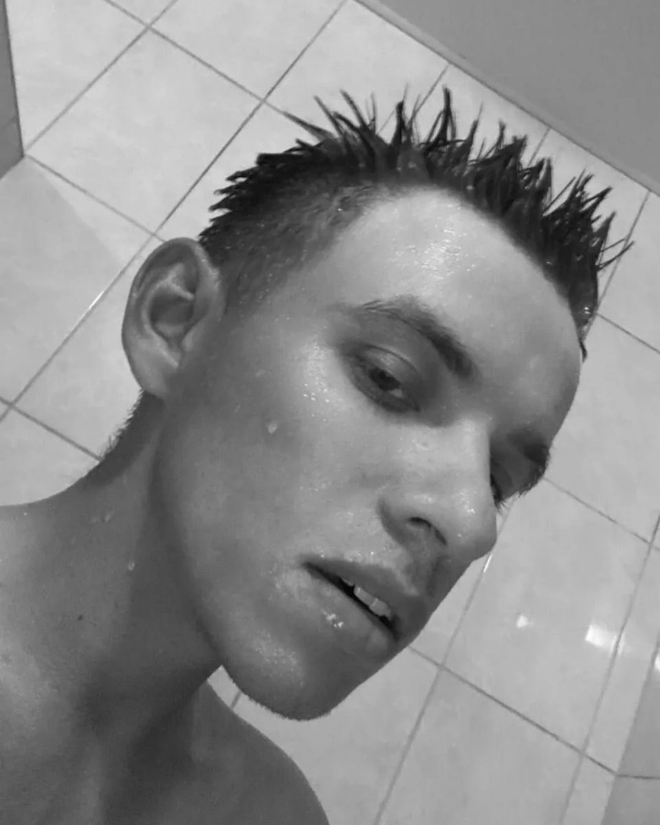 of_waiver's tweet image. Oh, that military hospital (09.2024)
(Decided to start posting something here)
Nostalgia for the army)))
#Nostalgia #ArmyLife