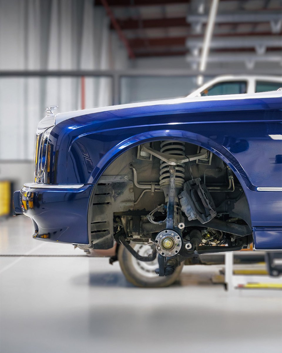 SEVEN CAR LOUNGE tweet media