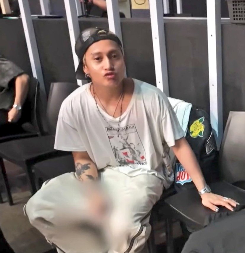 Myrocksta_'s tweet image. Ang cute ng pa nguso

I Vote #KenSuson for Most Influential Artist 2025

#NETIZENSCHOICE #FELIPSUSON  for Most Handsome Man Alive #MHMA2026 #MHMA2026FELIPSUSON  @thenreport

#FELIP #SB19_KEN