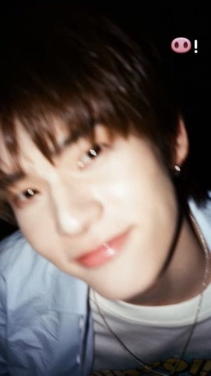 found my teetee tweet media