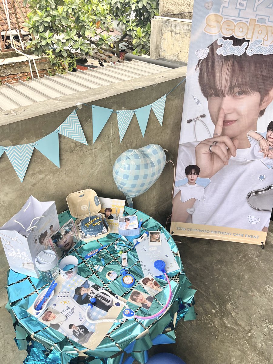 allyzlab's tweet photo. 📞𝟭𝟭𝟰: 𝗦𝗲𝗼𝗹𝗽𝘆𝗼 𝗛𝗲𝗮𝗹 𝗖𝗲𝗻𝘁𝗲𝗿 ༘⋆
2026 Geonwoo Birthday Cafe Event 𝘣𝘺 @1104project in 𝘉andung spot

#114CareCenterCalling #GEONWOO #건우 https://t.co/1QtSpne36W