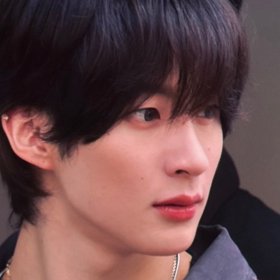 yu ✶ ࣪˖ ໒꒱ tweet media