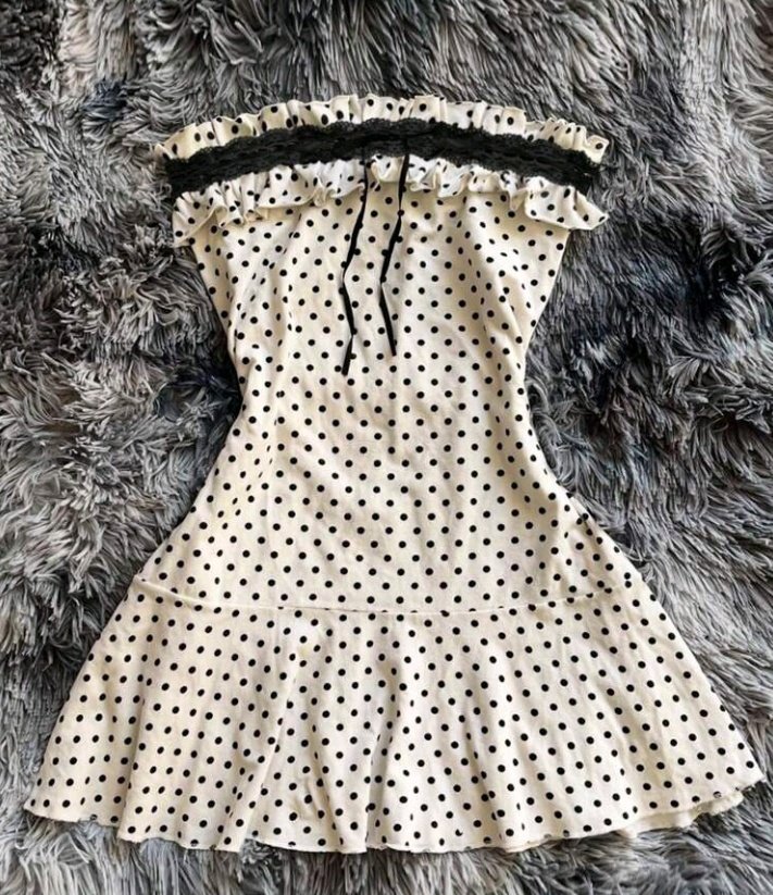 lilly🪽 {-8/10} tweet media