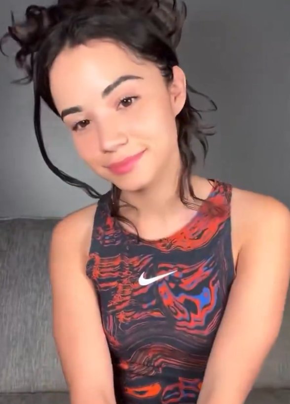 Hannah Becker tweet media