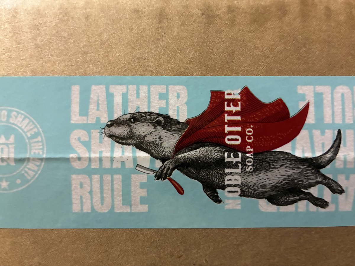 Chama0127's tweet photo. 最近買ったアメリカのシェービングソープ。
使い心地も良いし、香りがめっちゃいい。
あとパッケージがめっちゃかわいいんすわ。
Noble Otterってとこのプロダクトです。 https://t.co/94wfI6s0tu