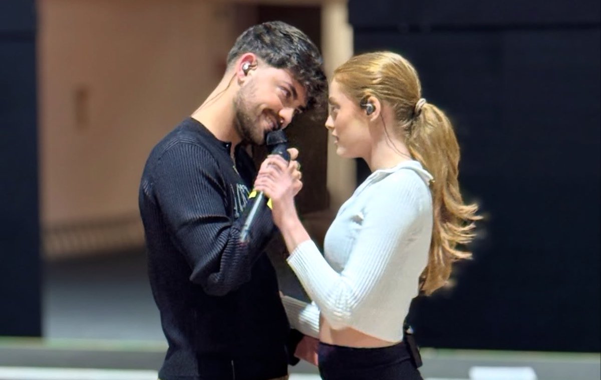 Valeria Bay 🕸️ tweet media