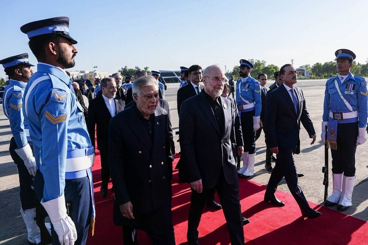 Iranian negotiating team leaves Islamabad for Tehran

en.irna.ir/news/86126034/