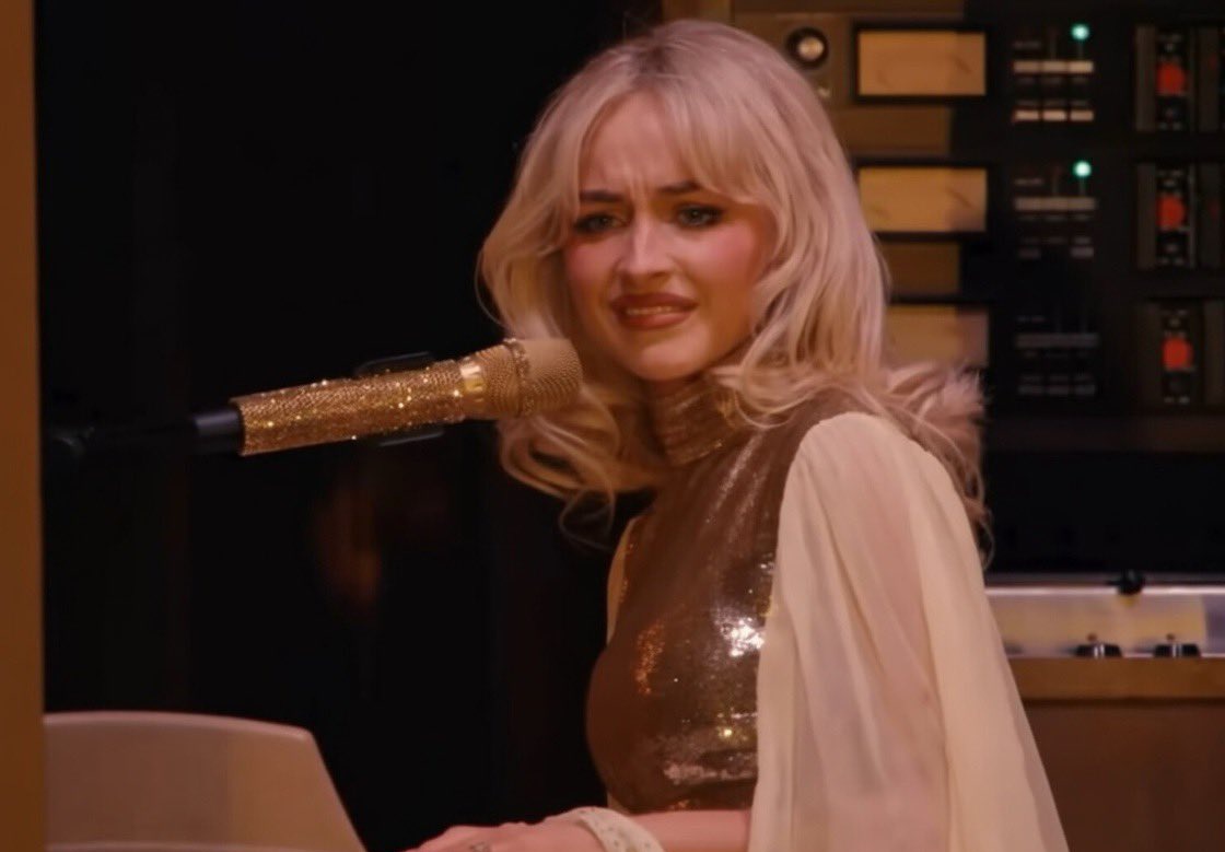 ɮǟɖʀ 🇰🇵🇩🇿🥀 tweet media