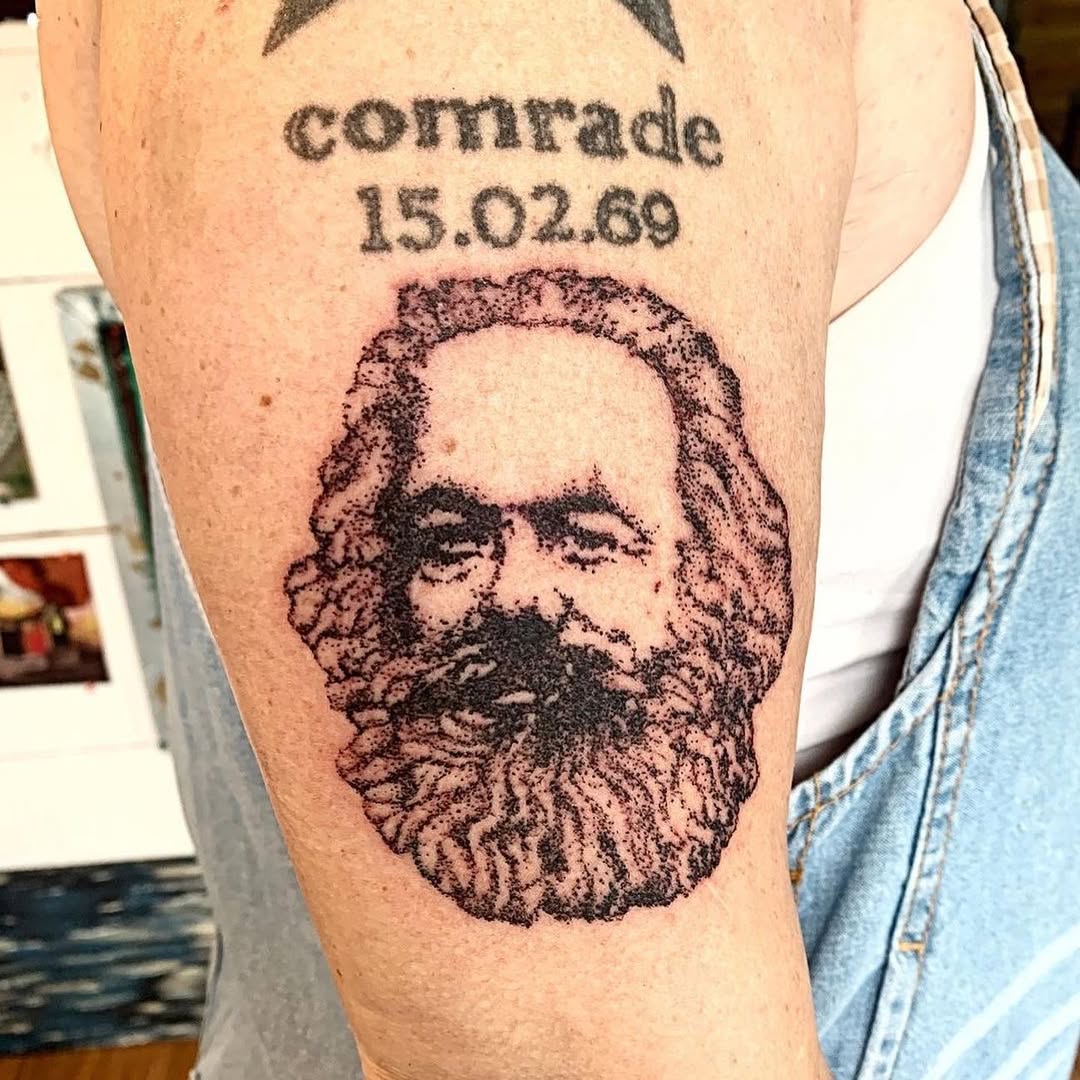 Antifa_Ultras tweet media