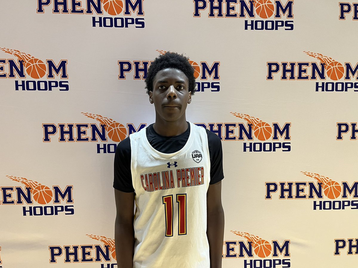 Phenom_Exposure tweet media