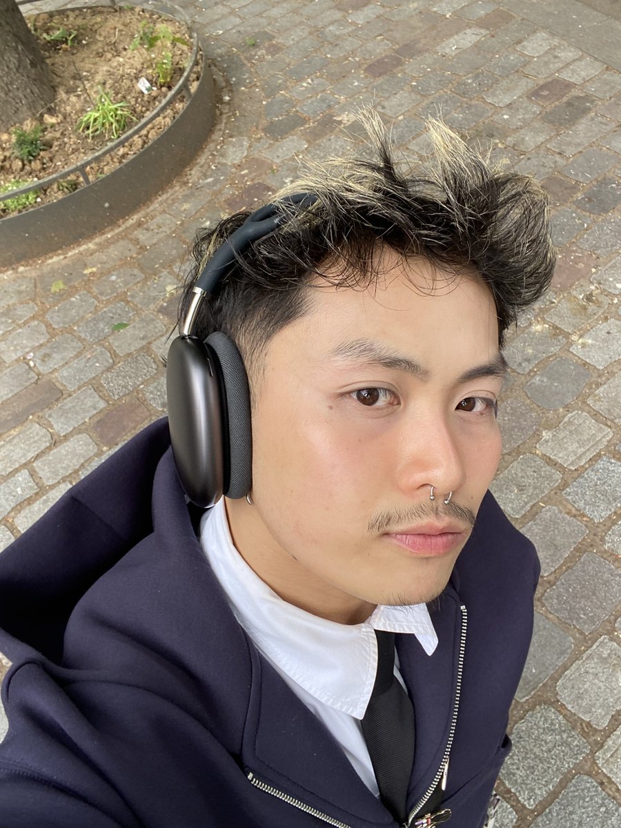 𝑆ℎ𝑎𝑜𝑙𝑎𝑛 tweet media