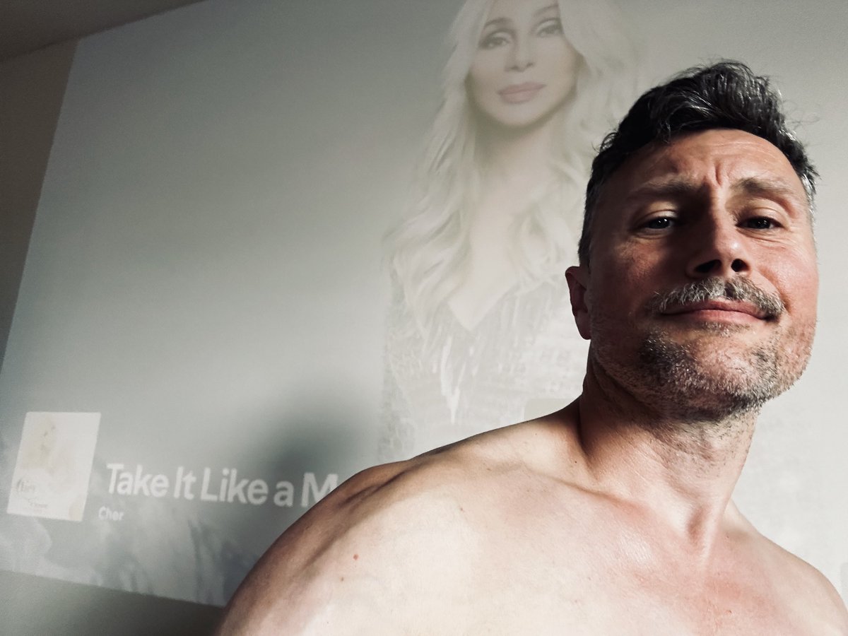 Melhael Wynn tweet media