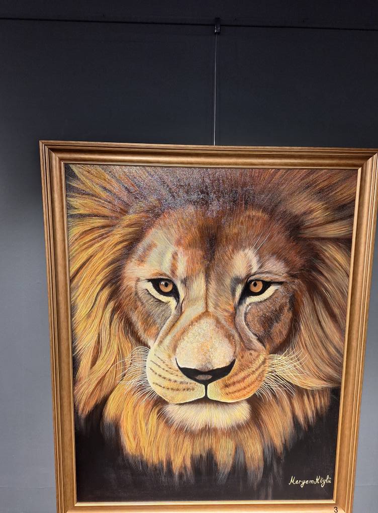 hayelkencitr's tweet photo. AK Parti Ümraniye'nin gerçek dava kadını ve tanınmış ressam Meryem Köylü kardeşimin "Özgürlüğün renkleri" temalı ilk sergisini detaylı bir şekilde gezme fırsatım oldu.
Birbirinden kıymetli 60 resmi sergide resimseverlerin beğenisine sunan Meryem Kardeşimi bir kez daha tebrik ediyorum. @__Mrymkyl1934__ @__ReisciHatun__