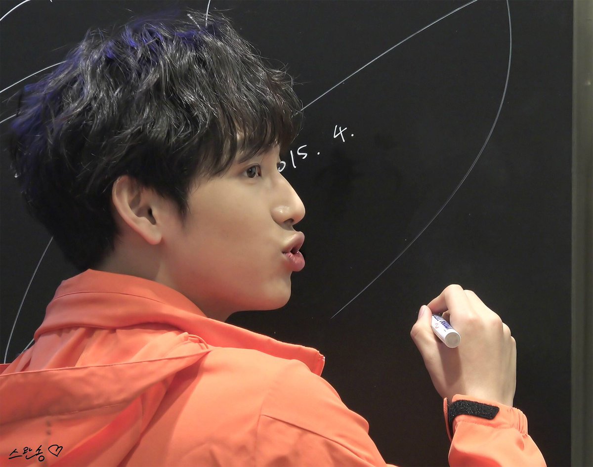 sunizup💜🦢✨️ tweet media