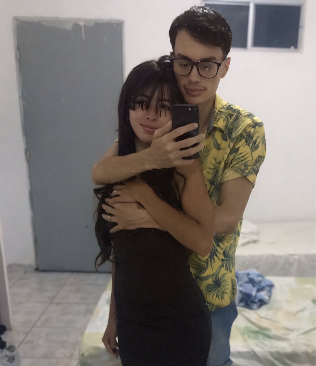 fehgomes07's tweet photo. Eu te amo muito meu amor da minha vida. ❤️😍👩‍❤️‍👨🔐💍 Claudiana Gomes https://t.co/bNfIOoJ0ph