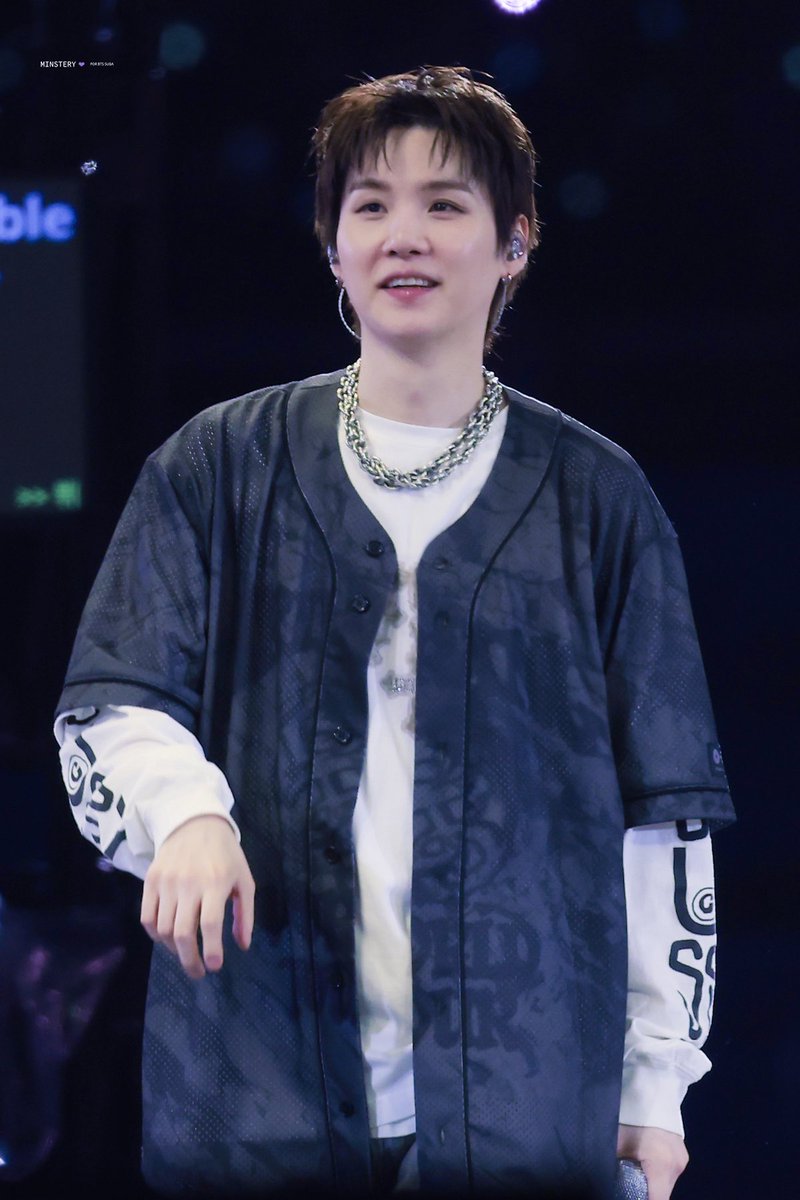 민스터리💫 tweet media