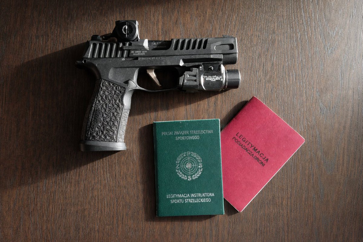 Bart Staszewski tweet media