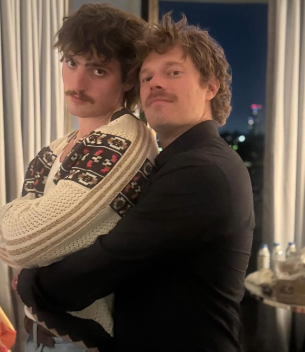 Benny's tea(☕️+🥛)🍵🧋 tweet media