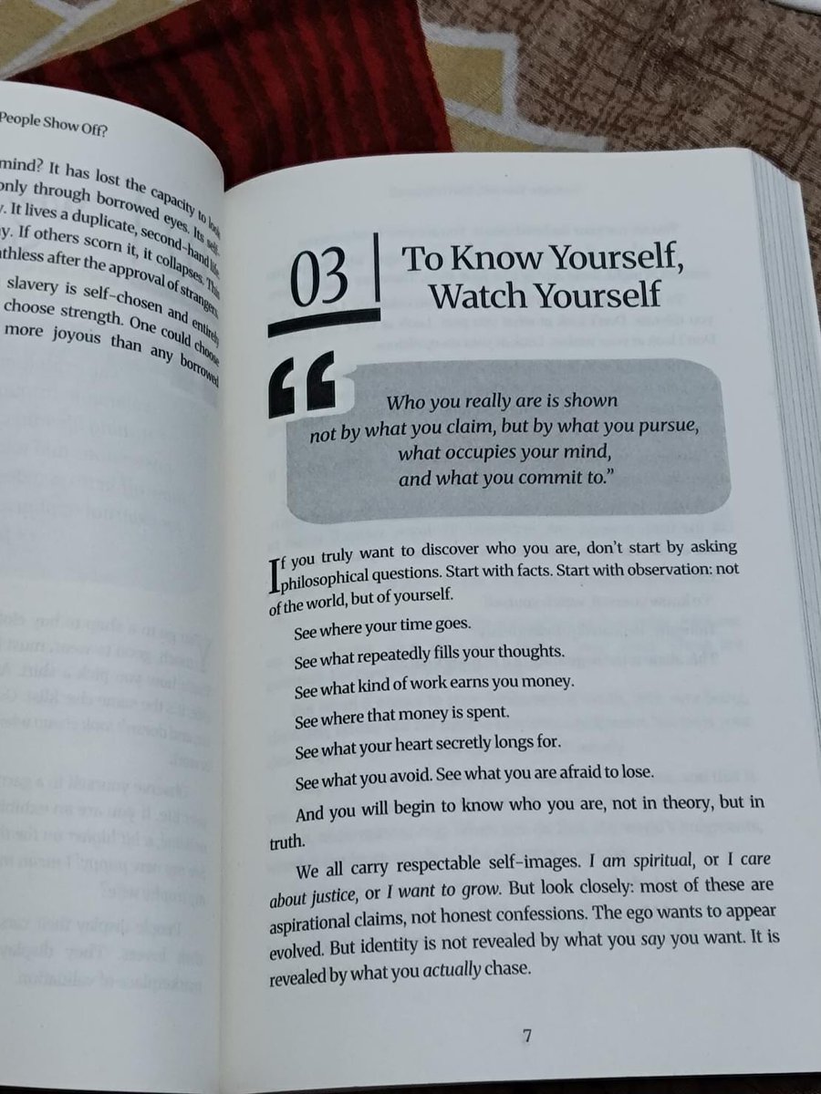Adarsh_advait's tweet image. *#TWA* *CHAPTER : 3*

*To know yourself, watch yourself.*

Honestly. Repeatedly. Relentlessly.

This alone is the beginning of a real spiritual life.

निरंतर खुद को गहराई देखना ही एकमात्र प्रक्रिया है अपने जीवन को समझने का।
@Advait_Prashant @Prashant_Advait 
#AcharyaPrashant