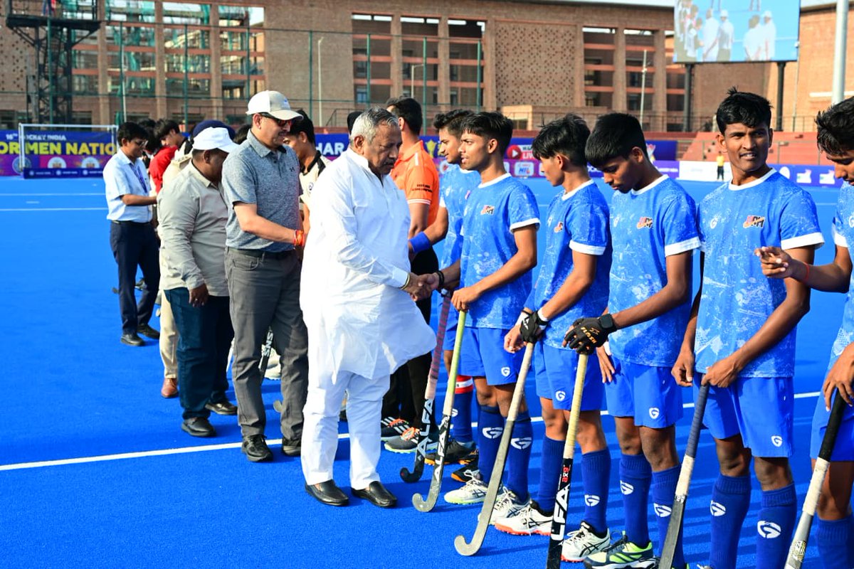 NalandaReporter's tweet photo. The 16th Hockey India Sub-Junior Men's National Championship 2026 concluded on a grand note at the Rajgir Hockey Stadium in Nalanda district on Sunday. Uttar Pradesh defeated Madhya Pradesh 5-2 in the final to lift the trophy.

#rajgir #nalanda #bihar #HockeyIndia https://t.co/uhkYEJ84w8