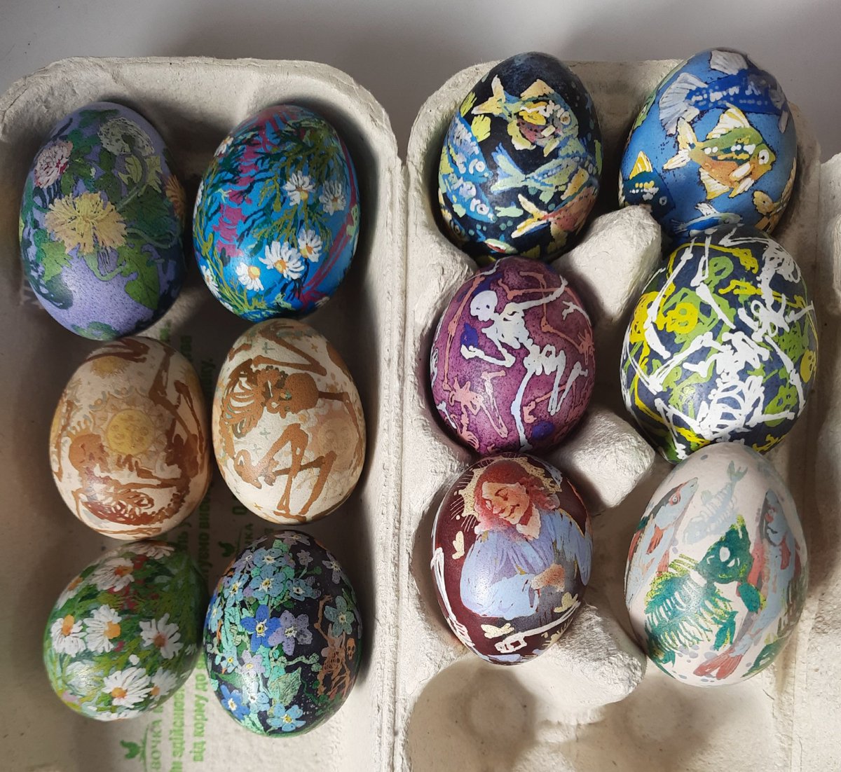 хтось tweet media