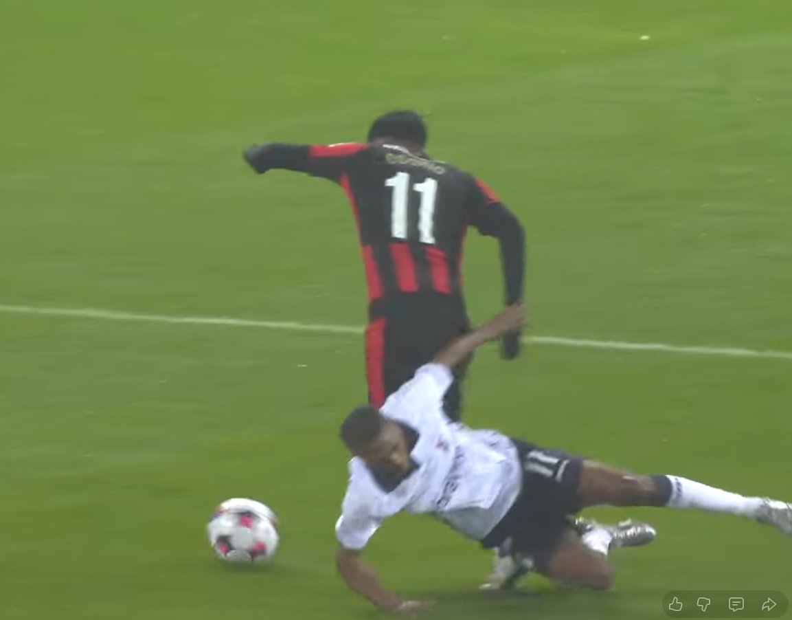 elkjaerr tweet media