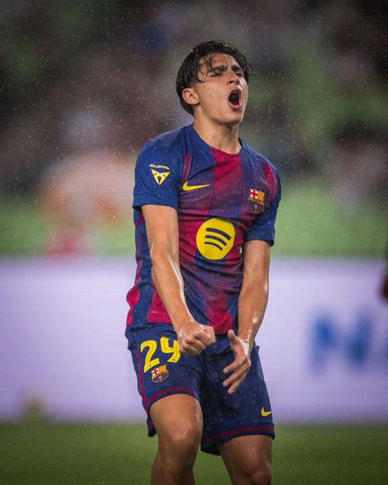 TradingbySpirit's tweet photo. THE POOR SQUAD MANAGEMENT &amp; SQUAD ROTATIONAL SKILLS OF OUR COACH, HANSI FLICK is slowly &amp; gradually killing our team, our young players and La Masia graduates..... 

Thread...Read &amp; share.
Please @JoanLaportaFCB @FCBarcelona @Deco20oficial Sirs, draw his attention to this... https://t.co/sLCv5Xjsll