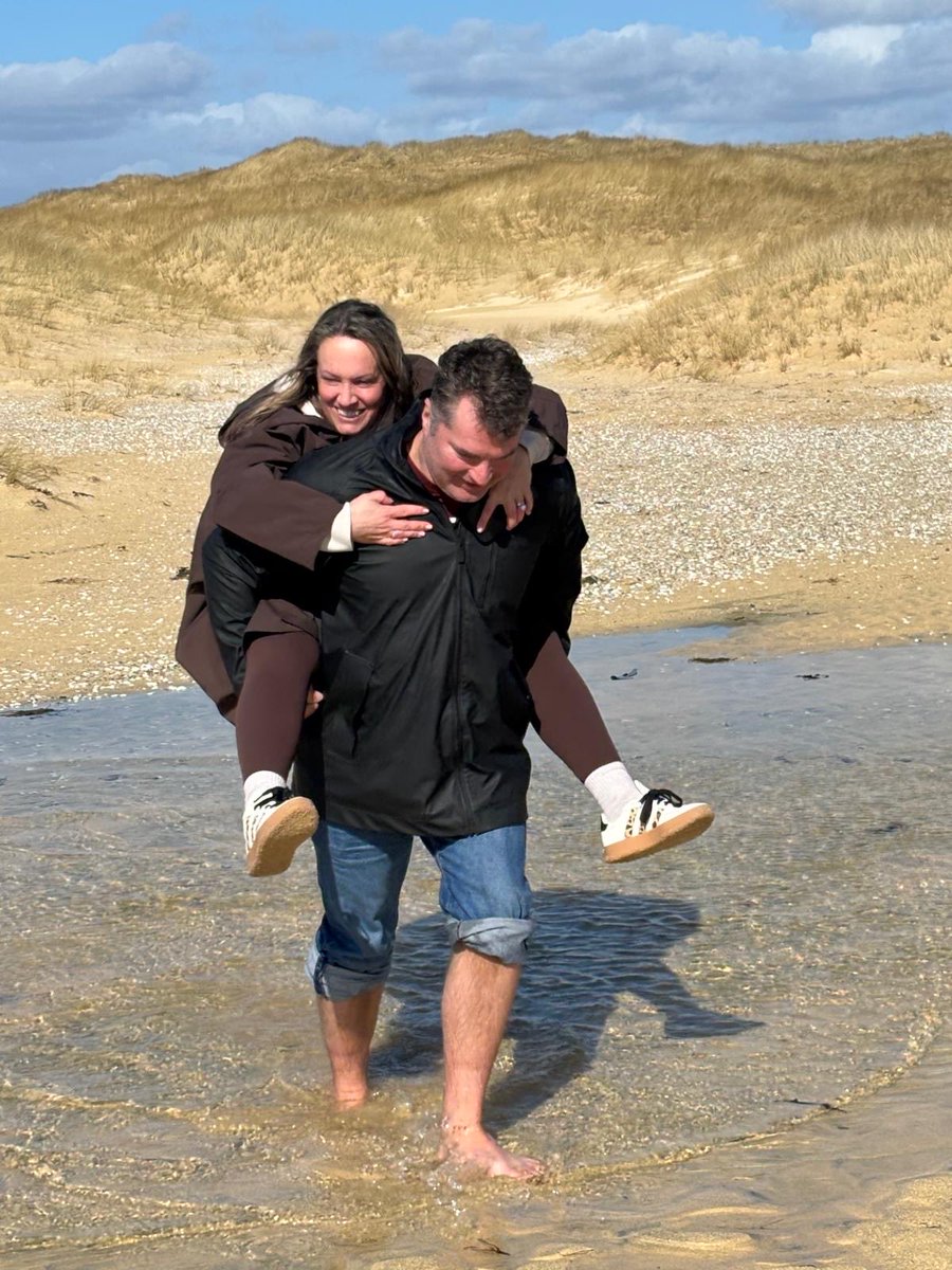 fireboyle's tweet photo. Happy birthday to my best pal…and the person who carries me every day!
@maxine_boyle ❤️❤️❤️ https://t.co/8m9Zl0LZkO