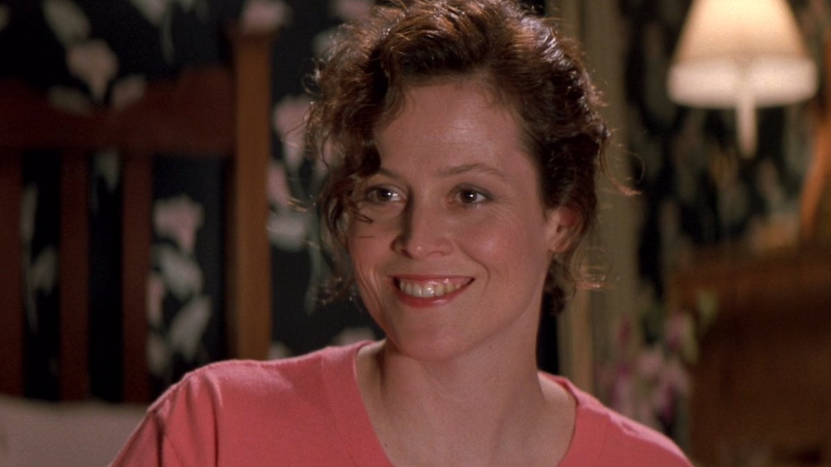 DukeFavre's tweet image. Sigourney Weaver ❤ #ghostbusters Ghostbusters  2
