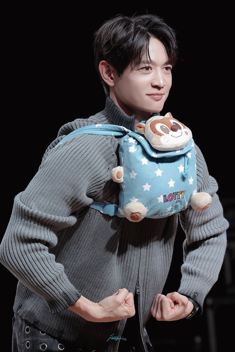 틸샤 𝑆𝑡𝑖𝑙𝑙 𝑆𝐻𝐼𝑁𝑒𝑒-𝑖𝑛𝑔 tweet media