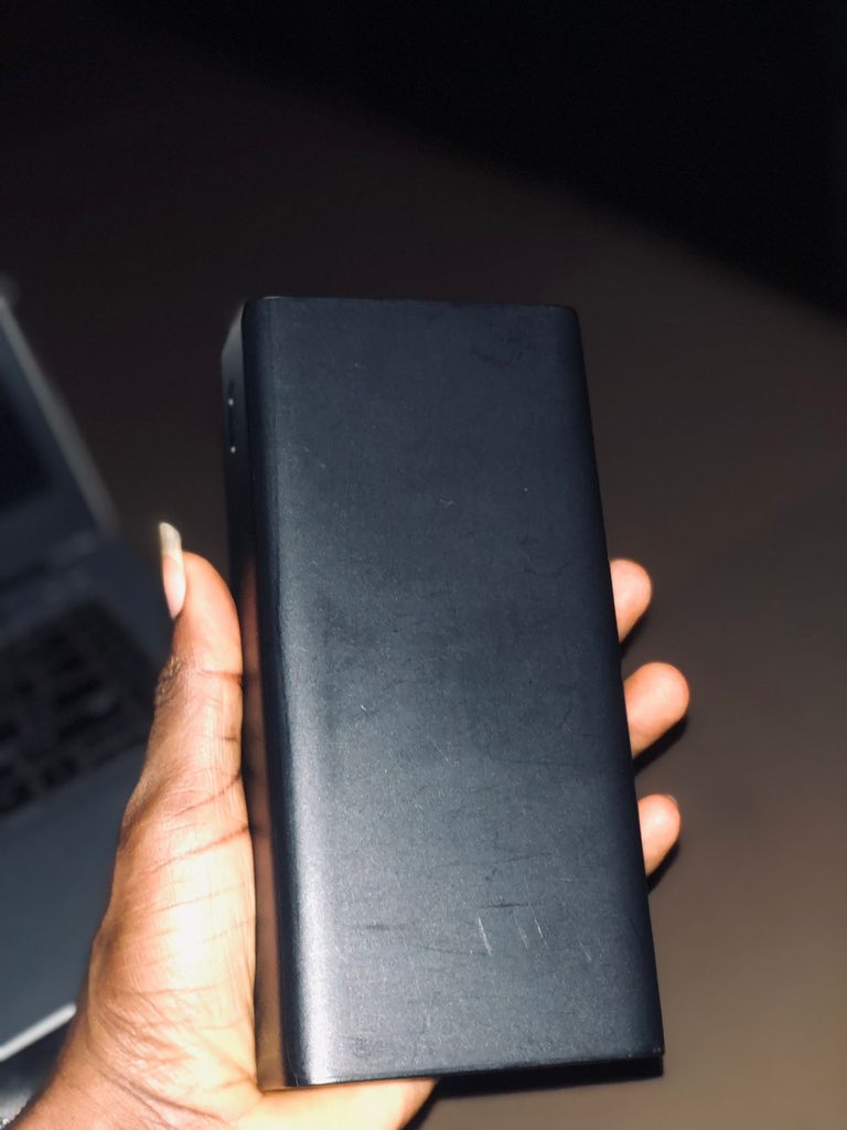 Łn Cømm. tweet media