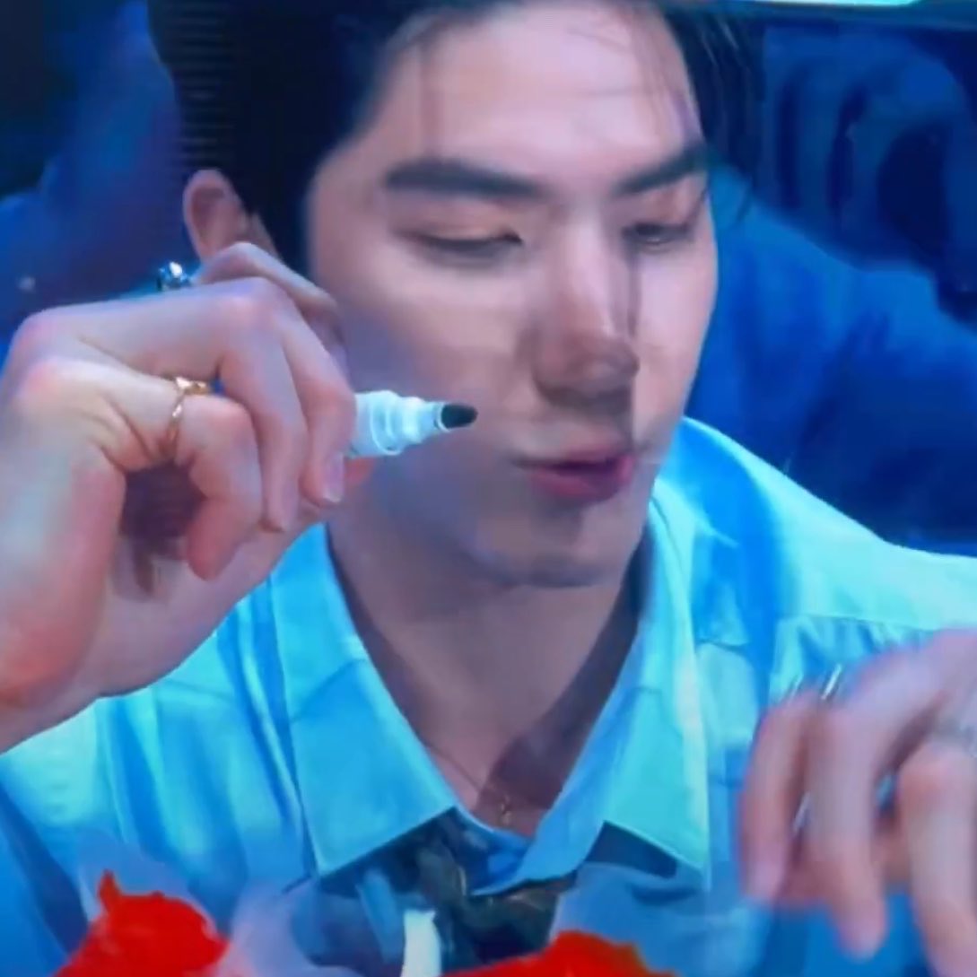 ~ SEAMEOW DAY tweet media