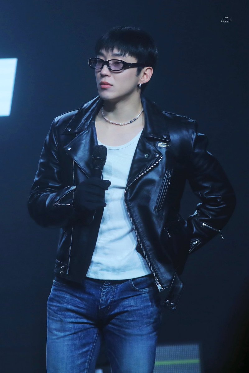 BlueMoon tweet media