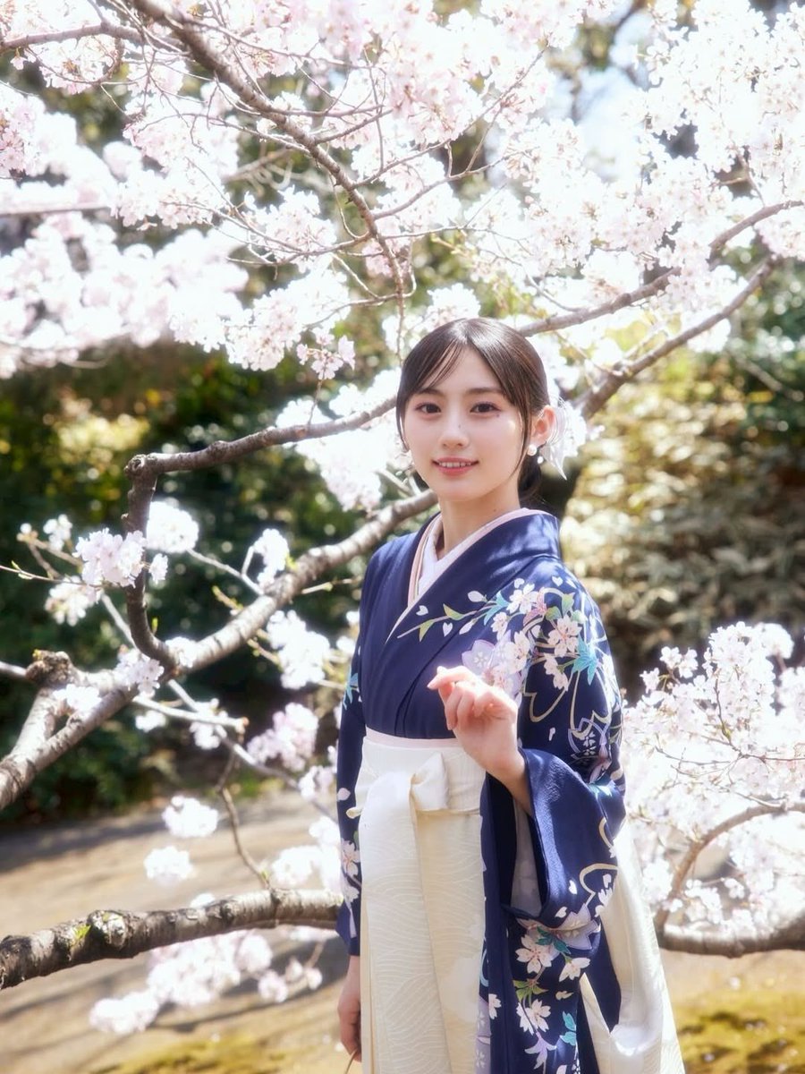 Sirome27's tweet photo. やはり時代は川崎桜なんだ
こんなかわいい子がいる世の中に生きることができて幸せ https://t.co/1RI4ZMjVaS