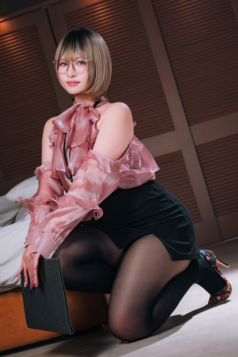 りお🤍🖤 9/27 CH45*B51-52 🍎さんのエロ画像、2026年04月12日21時41分10秒に投稿