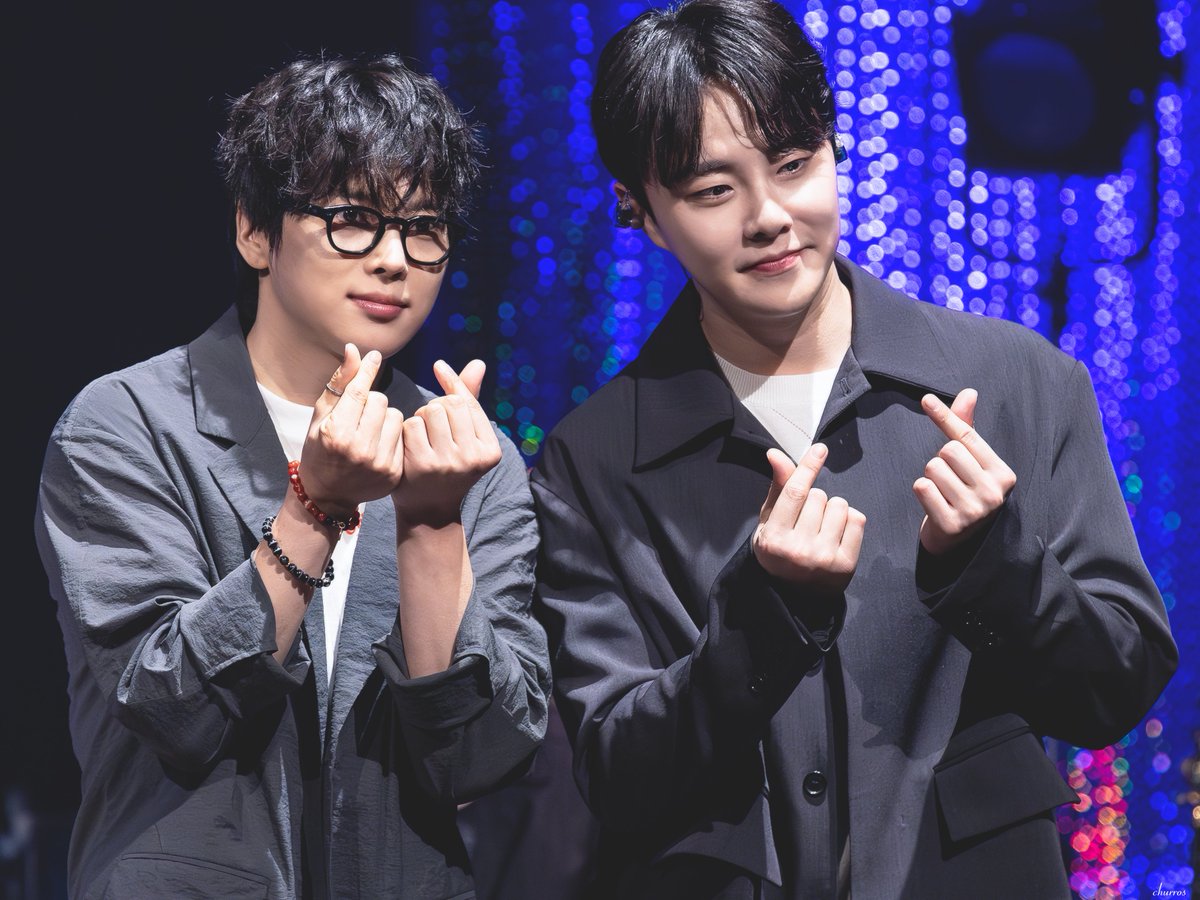 churros_pic's tweet photo. 260411 유메토모 콘서트
#최석진 배우님
#최민우 배우님 https://t.co/yEt1XqrLTT