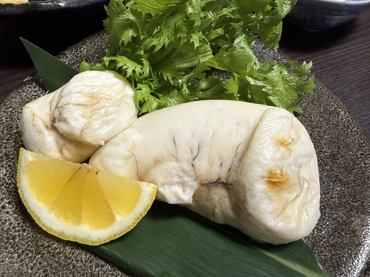 えくみ tweet media