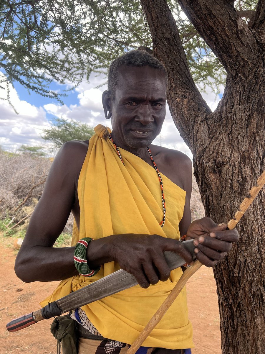 1212Gemma's tweet photo. Cultural tourism is one of my favorite, these guys don’t use wedding rings instead it’s a bead necklace of orange and white and another of white and black for men and ring in ear with a chain for the lady❤️
Interesting 🤔 
📍 Samburu cultural village https://t.co/F5hSuYPvST