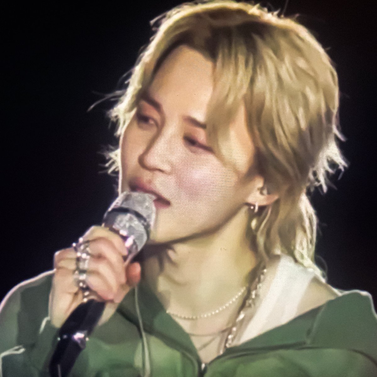 Jimin eyes🪞ᴹᵘˢᵉ tweet media