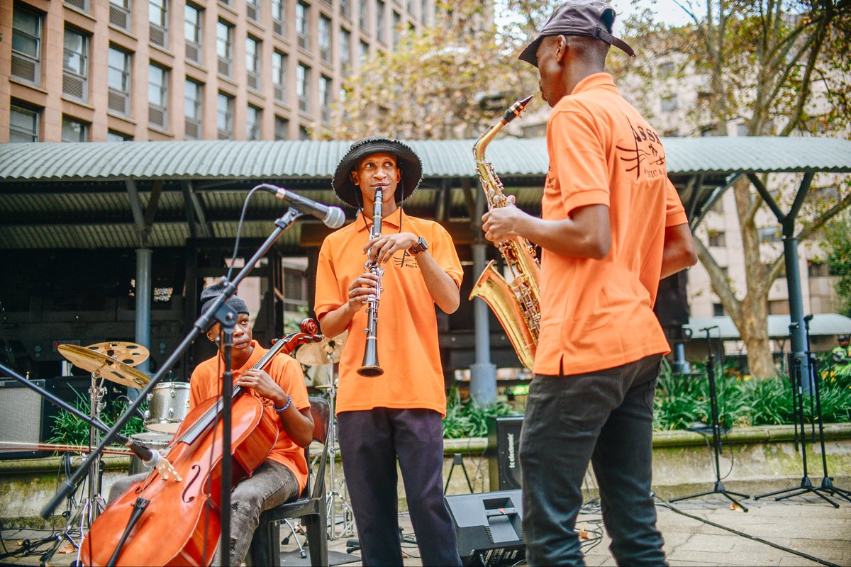 Jozi_My_Jozi's tweet photo. The Streets. The People. The Joburg Culture. 

#JoziMyJozi #MainStreetSundays https://t.co/c40tdeJZYA